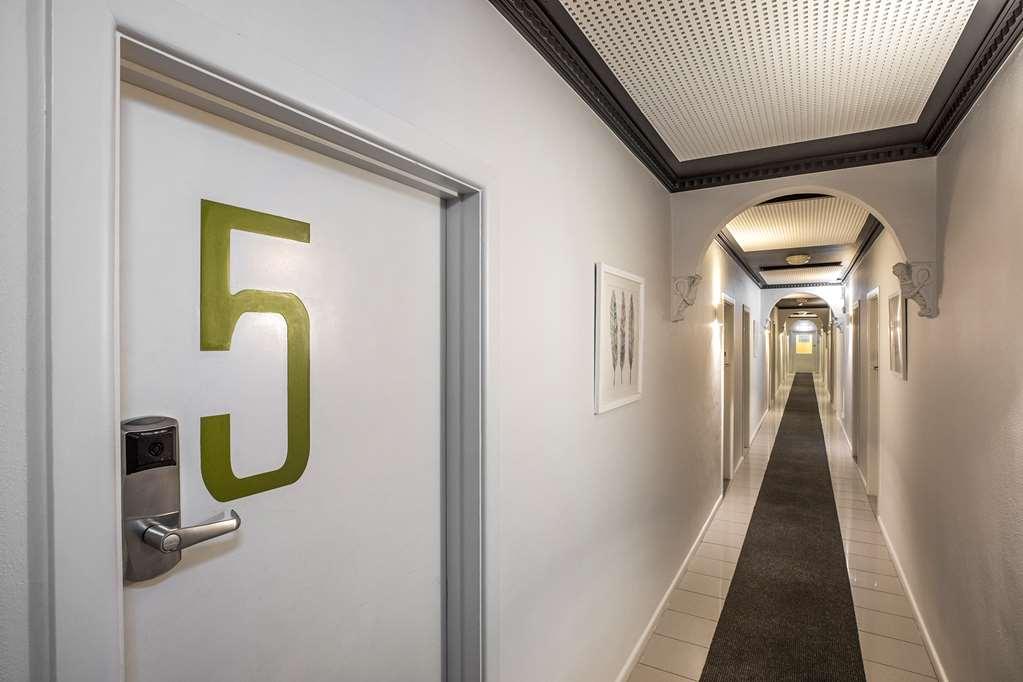 Nightcap At Skyways Hotel Melbourne City Zimmer foto
